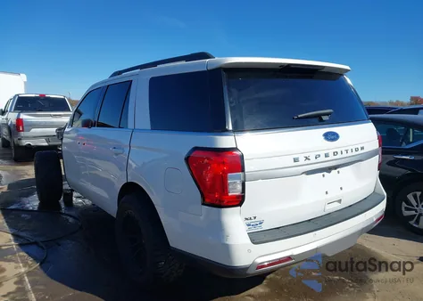 2023 Ford Expedition Xlt from USA, damaged, VIN 1FMJU1J83PEA12834